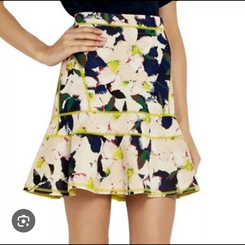 LIKE NEW J Crew Neoprene Surf Skirt, Size 0